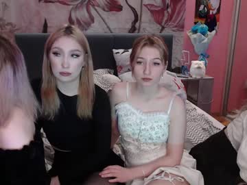 couple
        nickanny cam image #965936