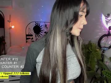 girl
        lonelly_lolly98 cam image #1150367