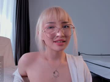 girl Milf & Teen Sex Cam Girls with intim_mate