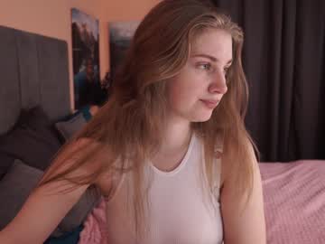 girl
        ammysky_ cam image #2595145