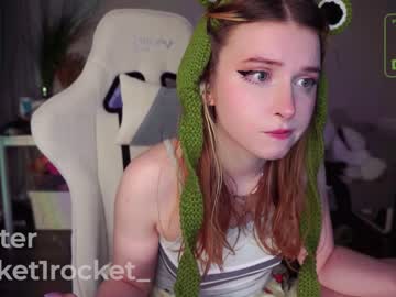 girl
        pocketrocket_ cam image #3166724