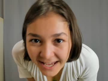 girl
        jeanfrancoa cam image #2349491