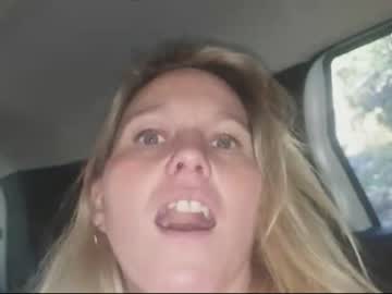 couple Milf & Teen Sex Cam Girls with hotwife_1982