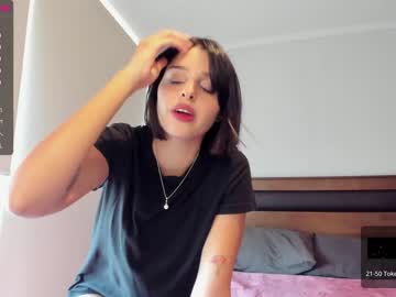 girl
        yourfreakygirl cam image #1053471