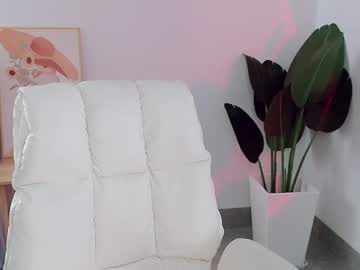 girl
        sweetxixi1 cam image #1719068