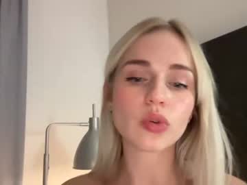 girl Milf & Teen Sex Cam Girls with alexagrayfreeforyou