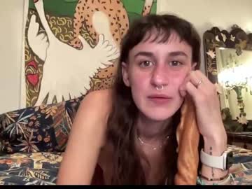 girl Milf & Teen Sex Cam Girls with skinnybitch4211