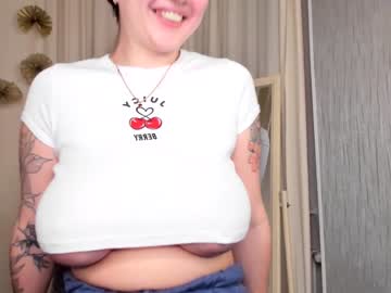girl
        elliy_coy cam image #1175021