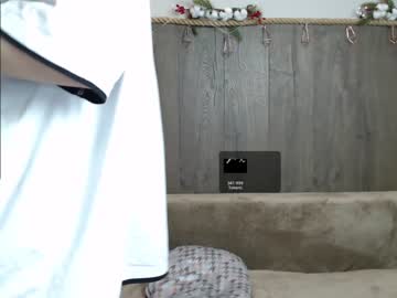 girl
        _alicewonder_ cam image #842570