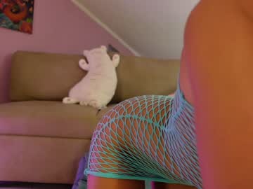 girl
        reddfoxxy cam image #2144881