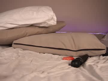 girl
        princessasiana cam image #220337
