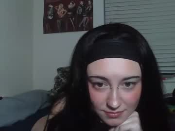 girl
        maddisonlovergirlxo cam image #3363765