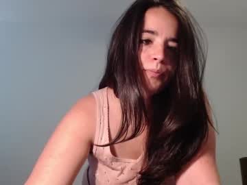 girl
        melaniebiche cam image #1753536