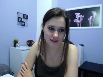 girl Milf & Teen Sex Cam Girls with camille_iam