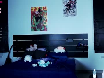 girl
        madnessalise cam image #1419992