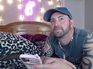 couple
        whaaaaaaaat cam image #890821