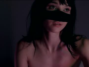 girl
        chaturbatable cam image #1889840