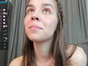 girl
        monika_youthfull cam image #1528405