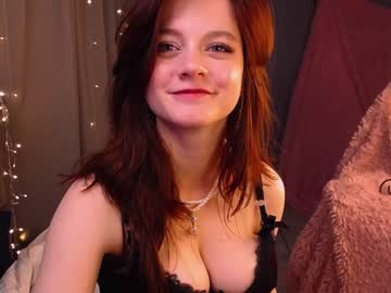 girl
        lorienn cam image #2053932