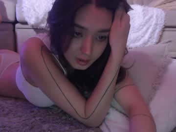 girl
        sarasuo cam image #2143462