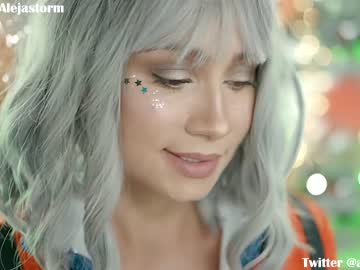 girl
        alejastorm cam image #2945594