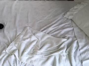 girl
        littlegreekflower cam image #3236502