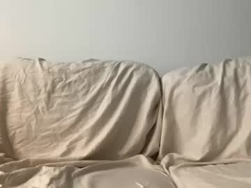 girl
        sweetncheeky18 cam image #2906675