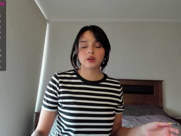 girl
        yourfreakygirl cam image #1701400